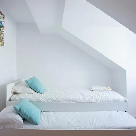 Casa Andorinhas * Lisbon